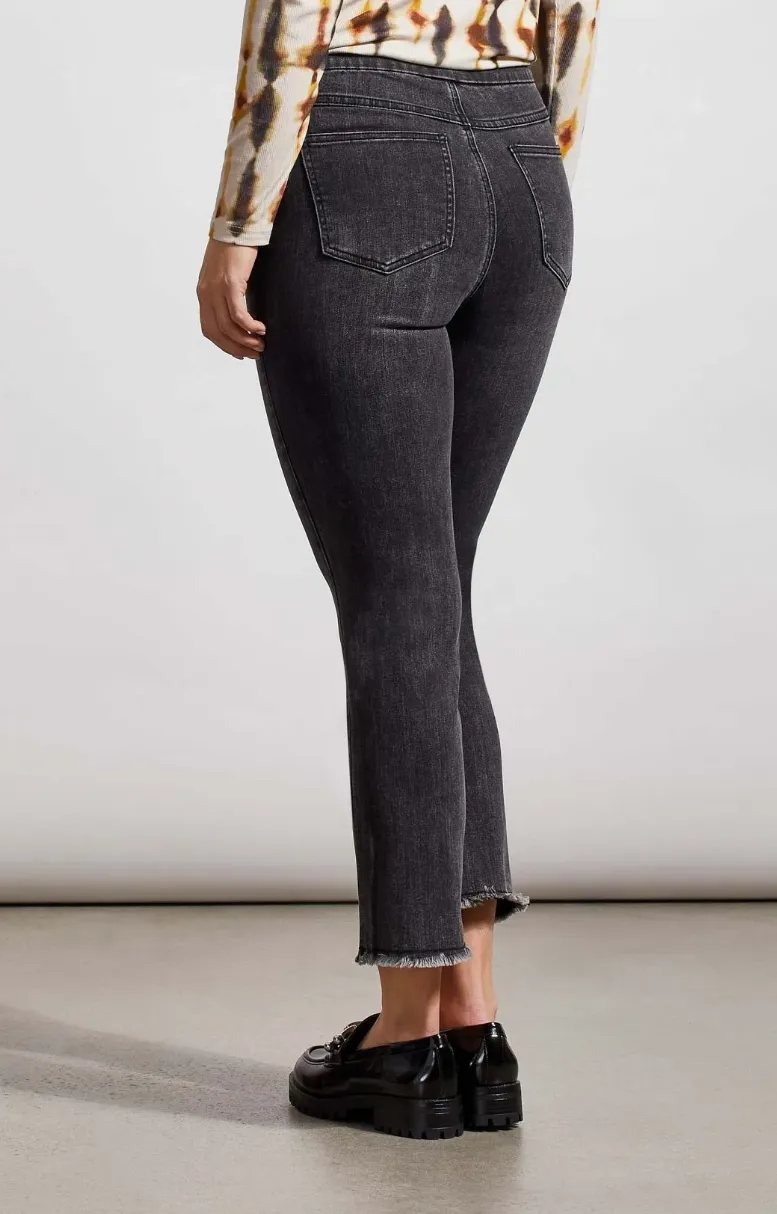 Tribal Audrey Black Straight Crop Pant