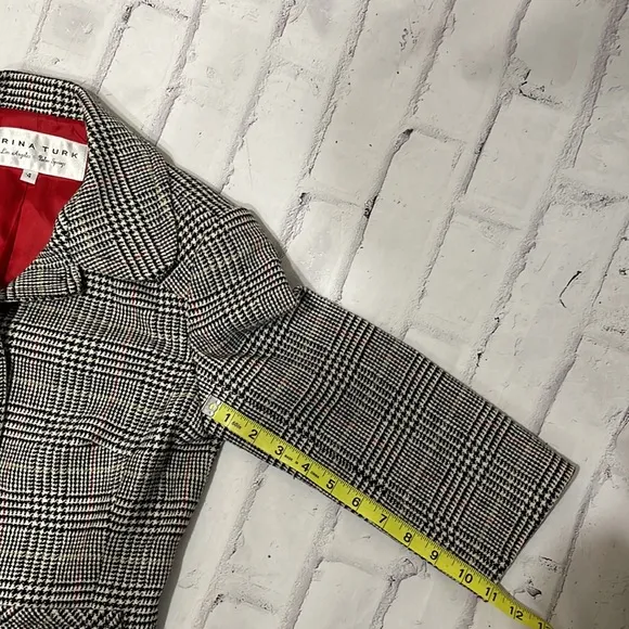 Trina Turk Blazer Plaid Wool Blend Cropped Fully Lined 3/4 Sleeve 3-Button
