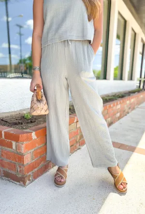Z SUPPLY Bondi Gauze Pant in Pale Jade