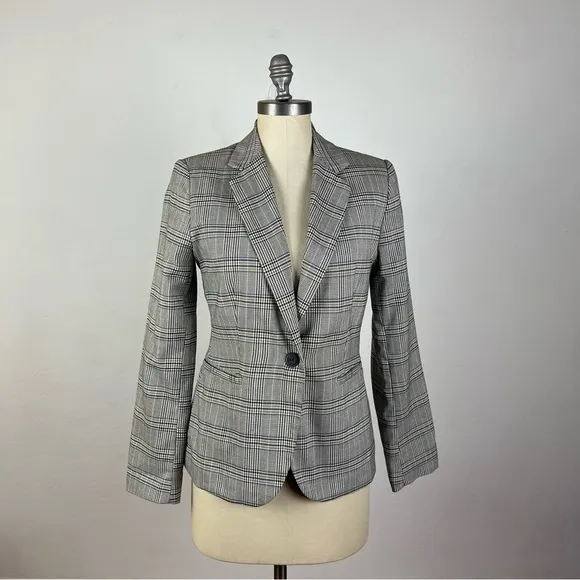 Zara Houndstooth Plaid Blazer